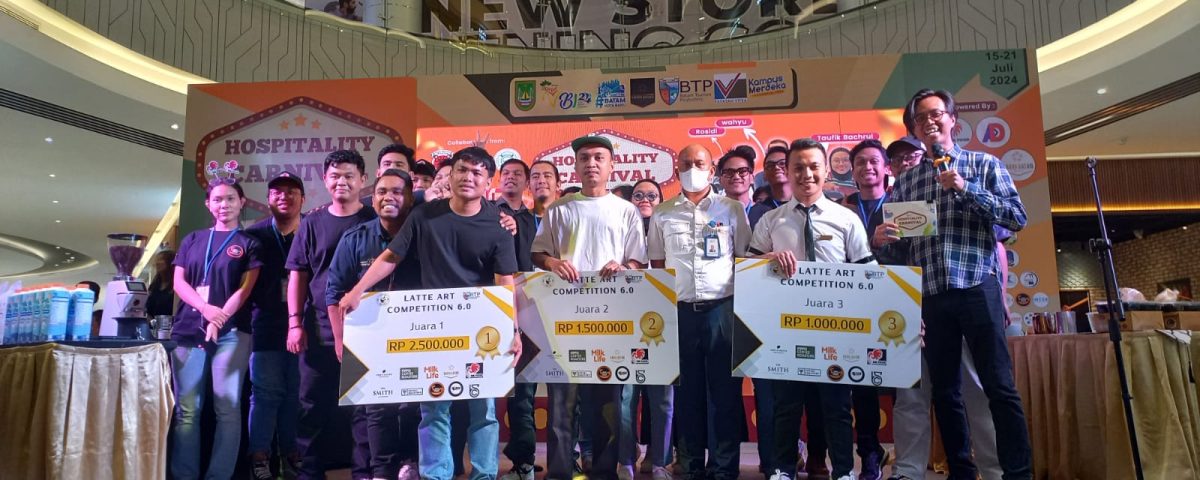 Dokumentasi Para Juara 1, 2 dan 3 BTP Latte Art Competition 2024 Manajemen BTP & Panitia